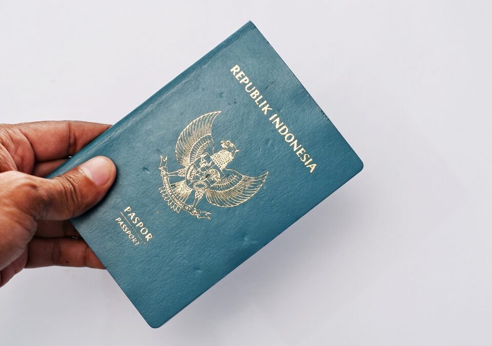 Panduan cara perpanjang paspor secara online maupun offline